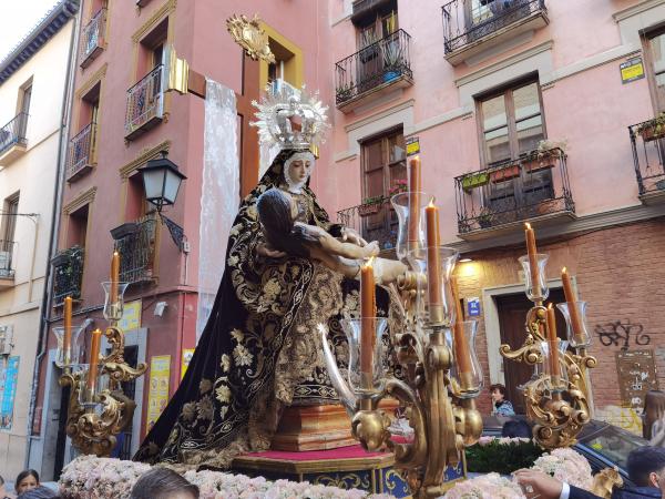 Cofradía Borriquilla Granada: TRASLADO DE LA VIRGEN DE LAS ANGUSTIAS DE SAN ANDRÉS A LA S.A.I. CATEDRAL POR KERYGMA