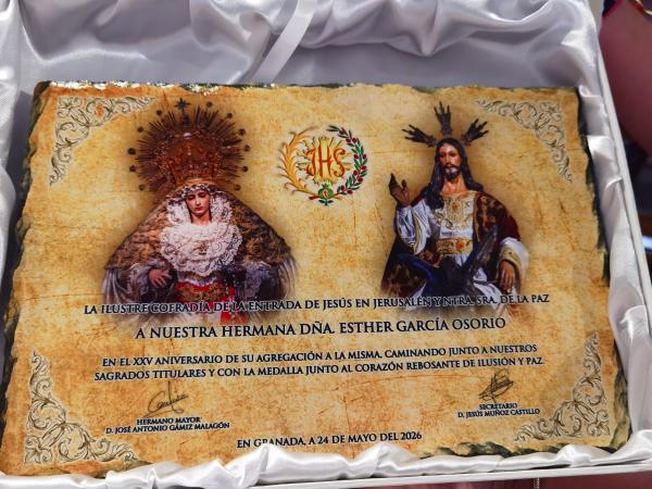 Cofradía Borriquilla Granada: La Cofradía celebra su Misa de Acción de Gracias y reconoce a los hermanos que cumplen 25 años de pertenencia