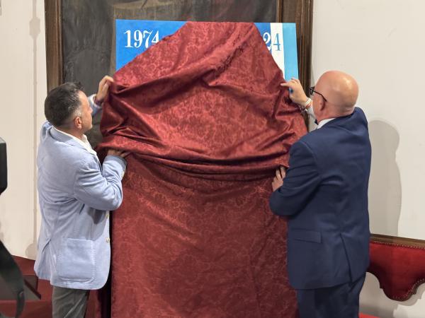 Cofradía Borriquilla Granada: PINTURA DE MANUEL OBREGÓN POR EL CINCUENTA ANIVERSARIO DE NTRA. SRA. DE LA PAZ