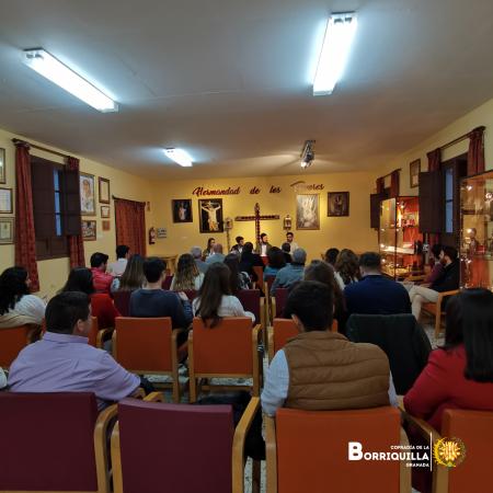 Cofradía Borriquilla Granada: LA JUVENTUD DESDE EL PRESENTE SE PROYECTA EN EL FUTURO