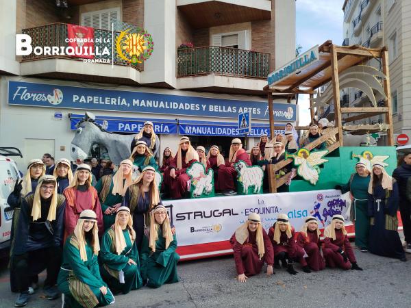 Cofradía Borriquilla Granada: LA CARROZA DE LA ILUSIÓN: UN 5 DE ENERO LLENO DE ALEGRÍA Y SOLIDARIDAD EN EL 2025