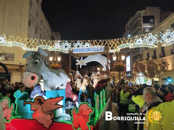 Cofradía Borriquilla Granada: LA CARROZA DE LA ILUSIÓN: UN 5 DE ENERO LLENO DE ALEGRÍA Y SOLIDARIDAD EN EL 2025