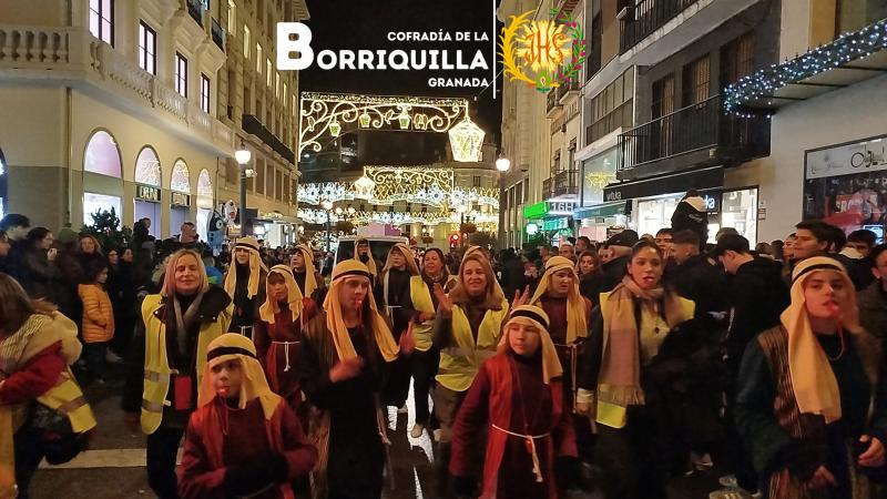 Cofradía Borriquilla Granada: LA CARROZA DE LA ILUSIÓN: UN 5 DE ENERO LLENO DE ALEGRÍA Y SOLIDARIDAD EN EL 2025