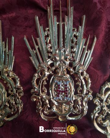 Cofradía Borriquilla Granada: SEGUIMOS ENRIQUECIENDO NUESTRO PATRIMONIO: MOLDURÓN, POTENCIAS Y CANDELERÍA