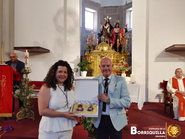 Cofradía Borriquilla Granada: La Cofradía celebra su Misa de Acción de Gracias y reconoce a los hermanos que cumplen 25 años de pertenencia