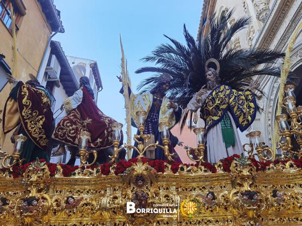 Cofradía Borriquilla Granada: JESÚS DE LA ENTRADA EN JERUSALÉN YA SE ENCUENTRA EN LA SANTA IGLESIA CATEDRAL PARA SU PARTICIPACIÓN EN KERYGMA