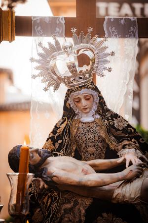 Cofradía Borriquilla Granada: TRASLADO DE LA VIRGEN DE LAS ANGUSTIAS DE SAN ANDRÉS A LA S.A.I. CATEDRAL POR KERYGMA