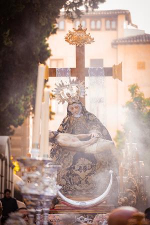 Cofradía Borriquilla Granada: TRASLADO DE LA VIRGEN DE LAS ANGUSTIAS DE SAN ANDRÉS A LA S.A.I. CATEDRAL POR KERYGMA