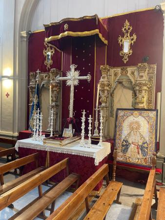 Cofradía Borriquilla Granada: SEGUIMOS ENRIQUECIENDO NUESTRO PATRIMONIO: MOLDURÓN, POTENCIAS Y CANDELERÍA