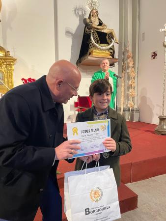 Cofradía Borriquilla Granada: La Cofradía celebra la Festividad de la Candelaria con una multitudinaria jornada protagonizada por los más pequeños