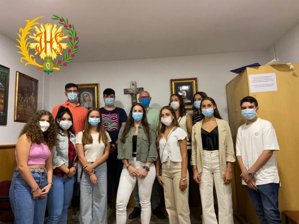 Cofradía Borriquilla Granada: ¡LOS JÓVENES VIENEN CON FUERZA!